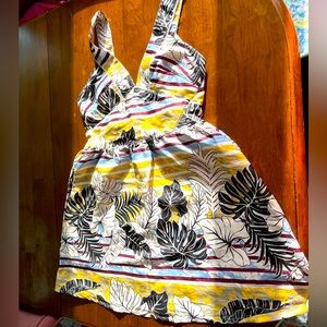 Yellow, metallic short dress